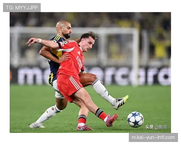 谢里夫小角度抽射中网 费内巴切持续施压森林防线